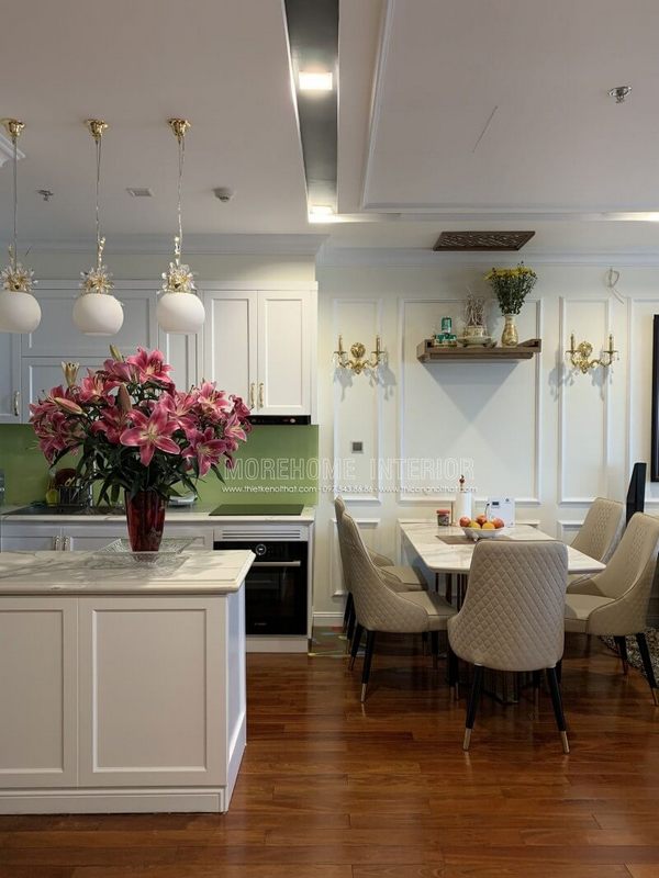 Việc thi công nội thất trong căn hộ chung cư Vinhomes Nguyễn Chí Thanh theo phong cách cổ điển đã được hoàn thành.